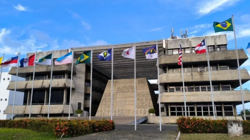 ALBA vai contratar serviço de fretamento aéreo; Custo passa de 13 milhões de reais