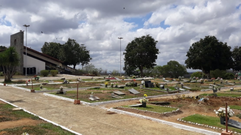 Prefeitura de Itapetinga aumenta taxa de sepultamento em 400% nos cemitérios municipais